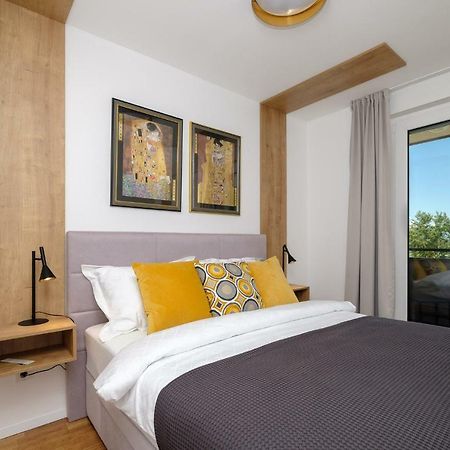 Studio Apartman KRILA WINGS Zagreb Exterior foto