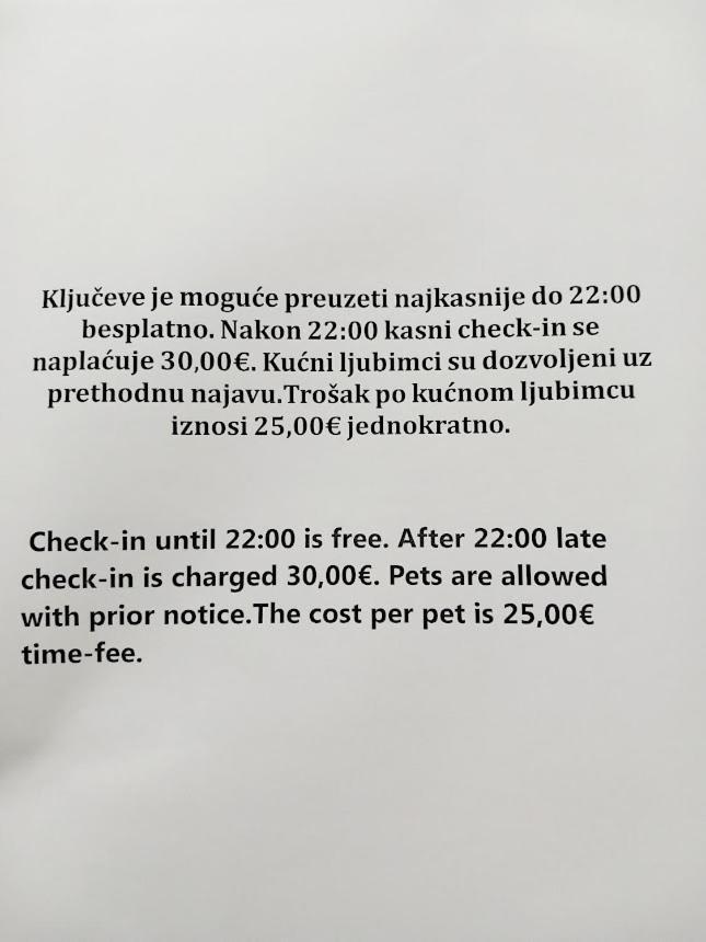 Studio Apartman KRILA WINGS Zagreb Exterior foto