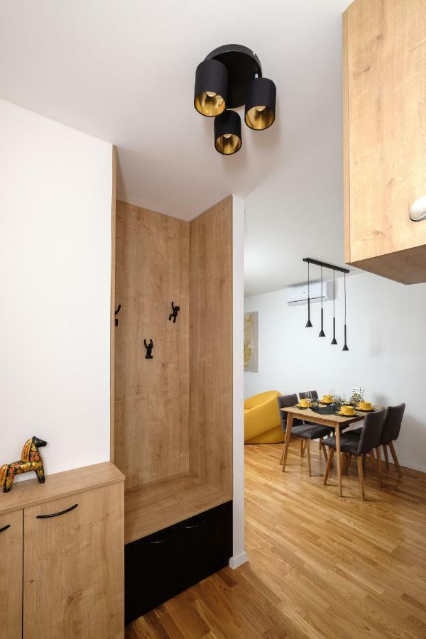 Studio Apartman KRILA WINGS Zagreb Exterior foto