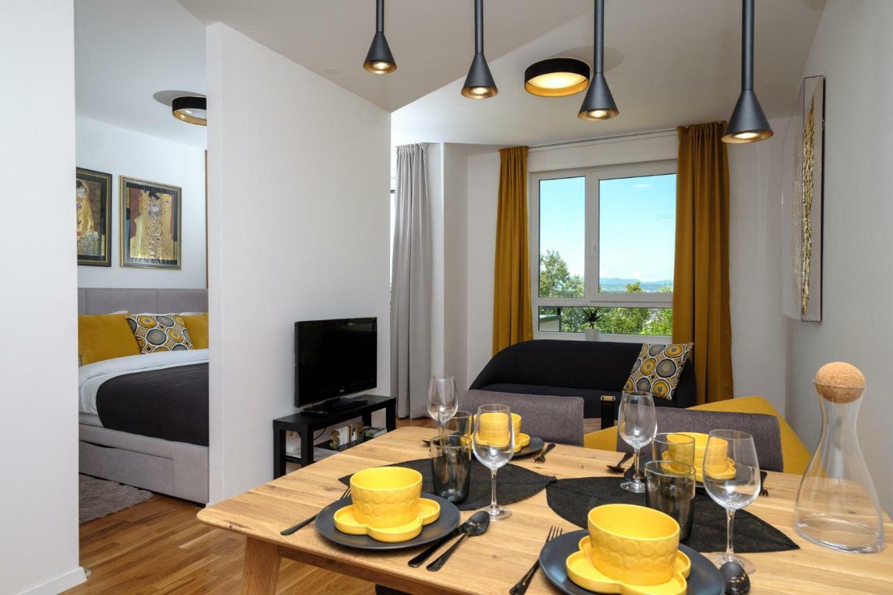 Studio Apartman KRILA WINGS Zagreb Exterior foto